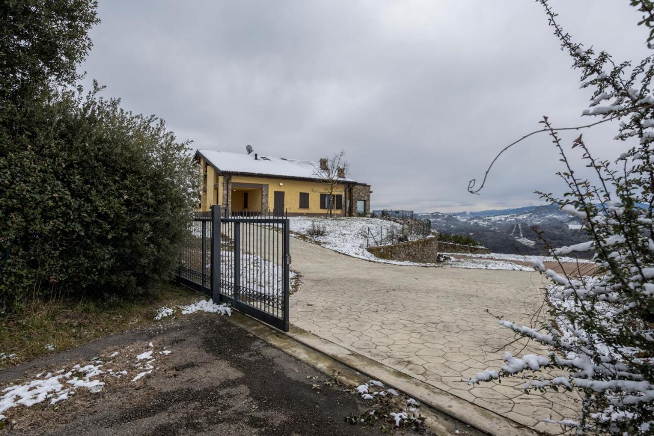 Villa Cavalieri In Vedriano Roncovetro Exterior photo